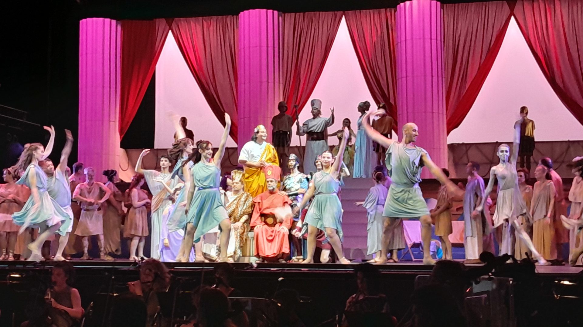 L’ Opéra, ça vous chante?!